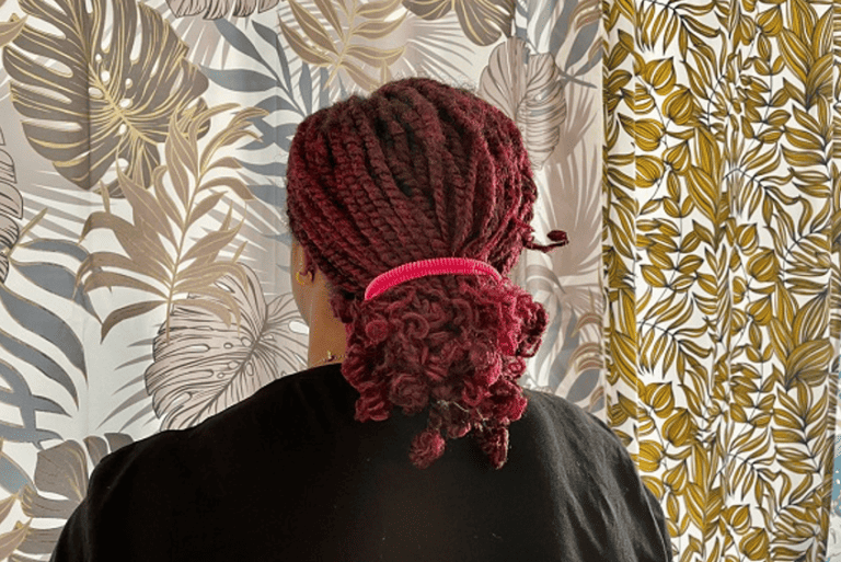 Lire la suite à propos de l’article Le parcours de Félicité, de la survie dans la rue aux métiers du soin